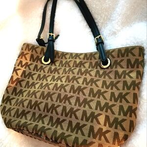 Michael Kors shoulder bag